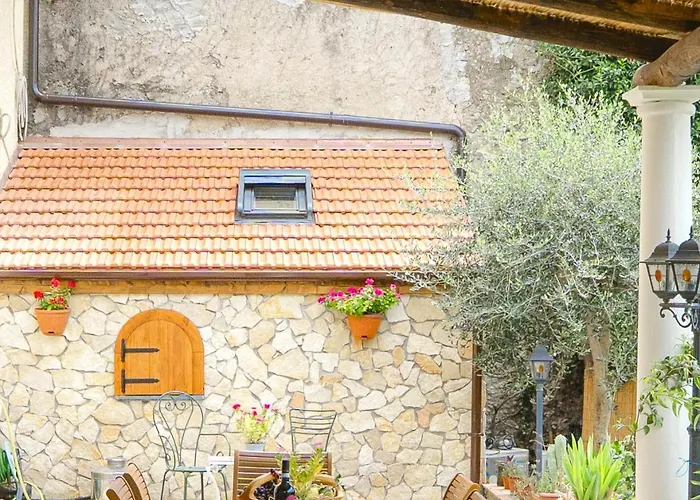 Tramonti Divini - Amalfi Coast Country House